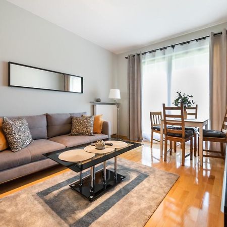 Wola Prime 2-Bedroom Apartment Warsawa Bagian luar foto