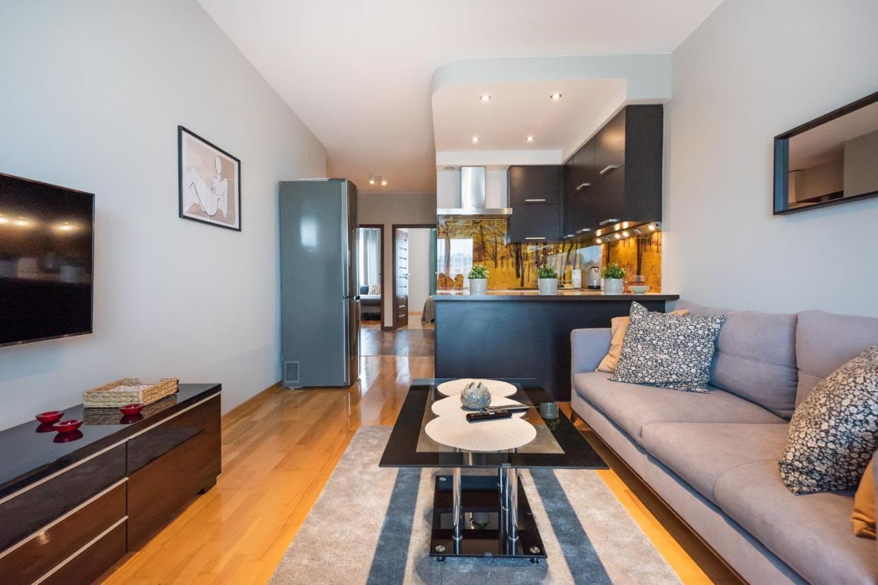 Wola Prime 2-Bedroom Apartment Warsawa Bagian luar foto